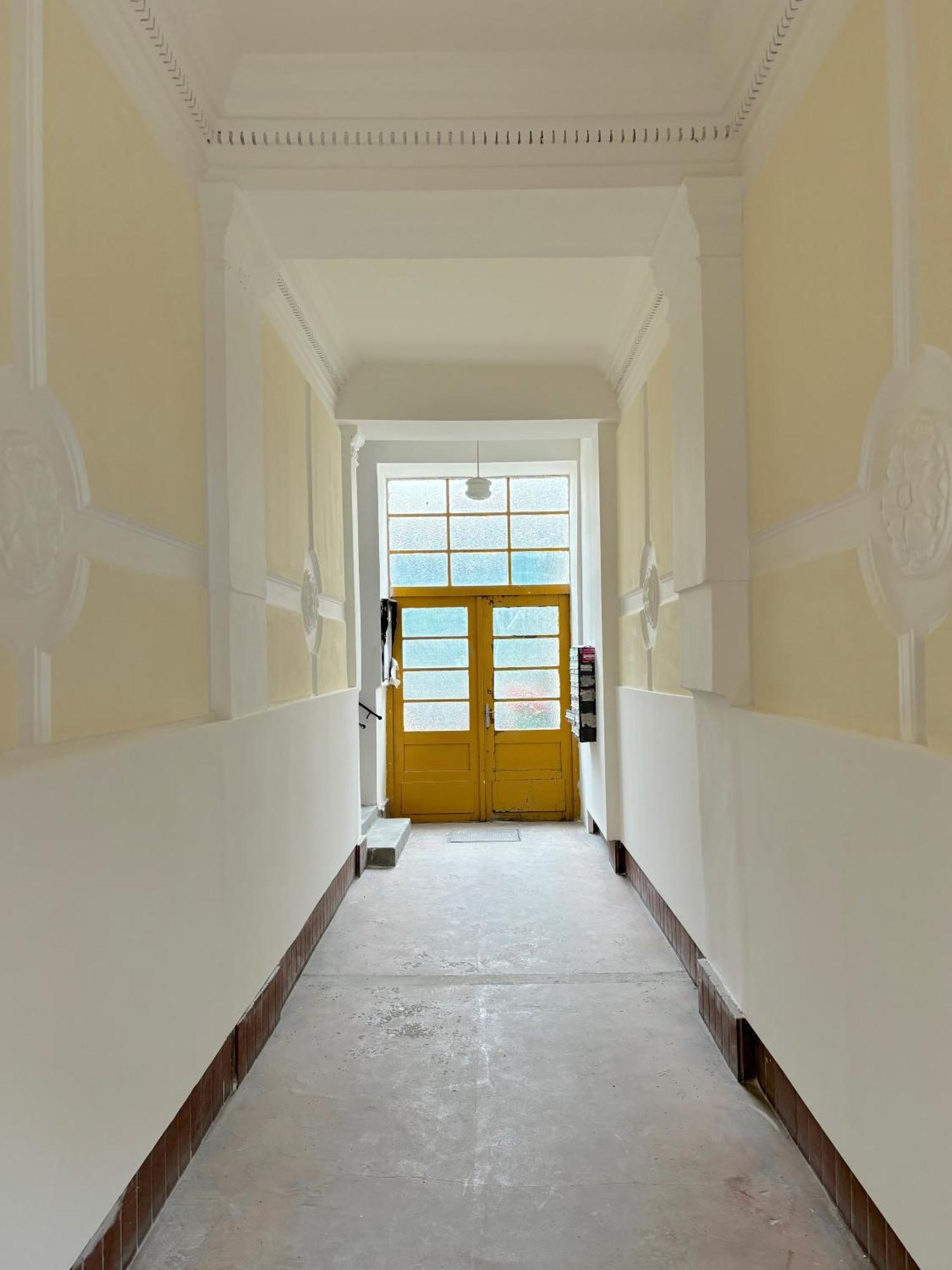 Altbauwohnung Mit Charme - Selbst Check In - Queensize Bett Vienna Exterior photo